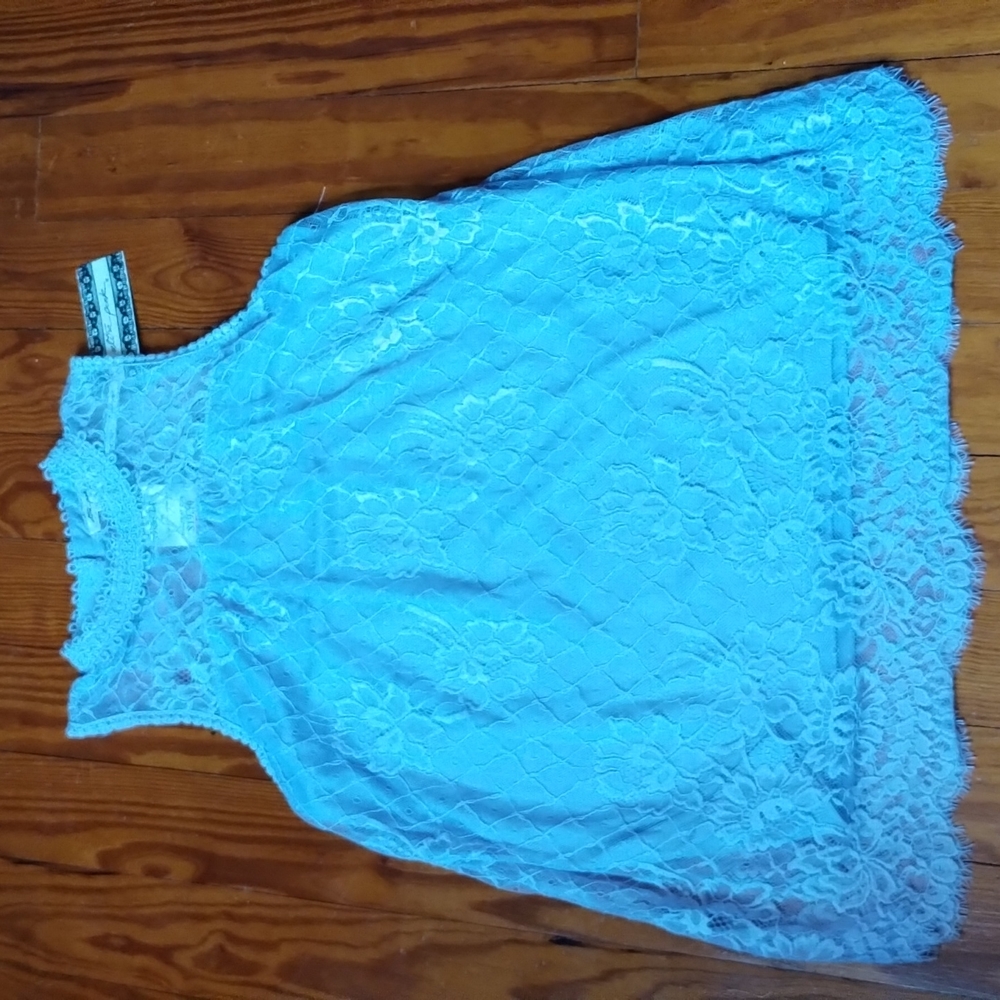Ultra Pink Sleeveless Lace Blouse